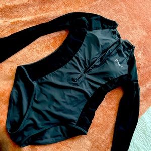 Long sleeve bathing suit